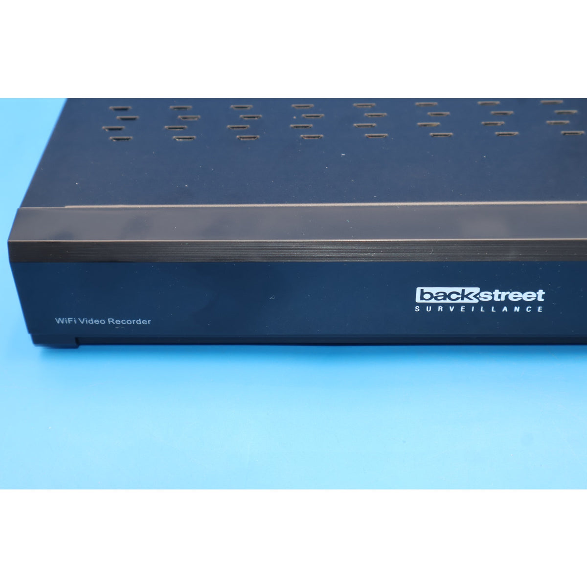 Backstreet Surveillance Halo-Kit4 8CH Wireless NVR w/ 4 8MP Wireless Cameras