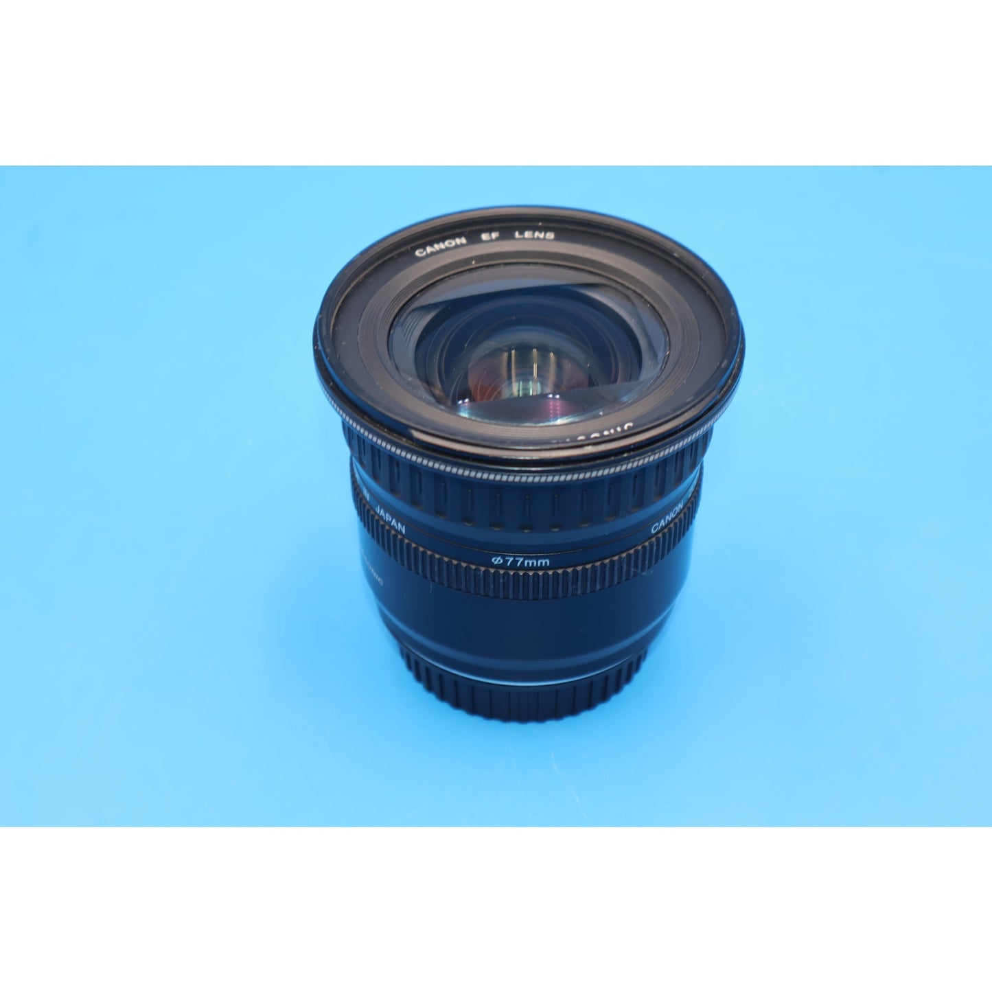 Canon EF 20-35mm f/3.5-4.5 USM Ultrasonic Zoom Len