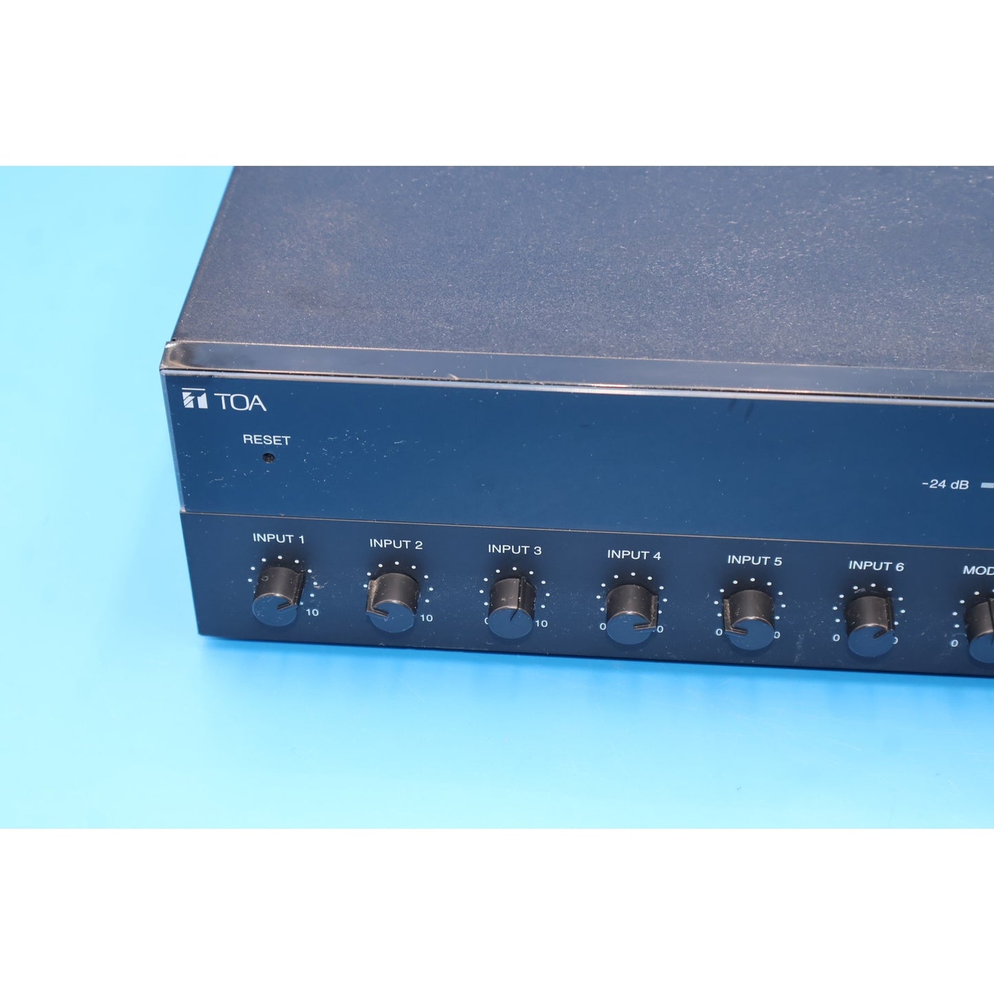 TOA A-812D 3CU Digital Mixer Amplifier