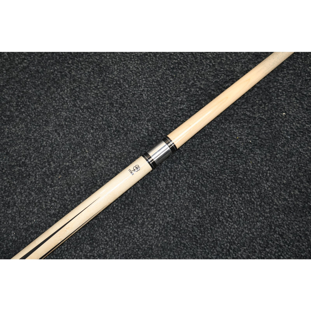McDermott Star S9 2-Piece Pool Cue 19oz Birdseye Maple w/ DFS Hard Case