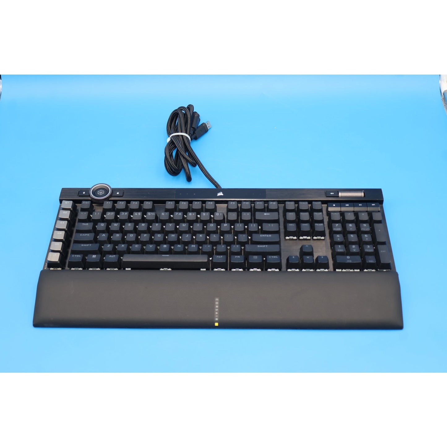 Corsair K100 RGB Optical-Mechanical Gaming Keyboard RGP0136 + Wrist Rest & Pad