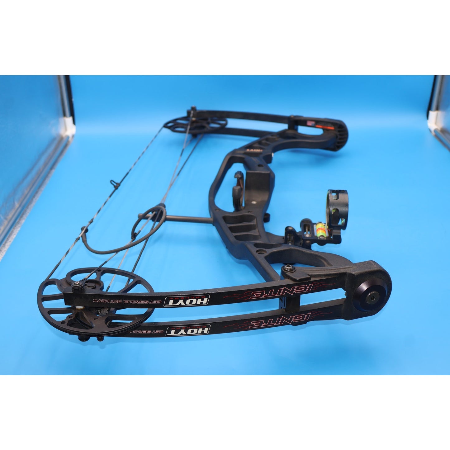 Hoyt Ignite Compound Bow, RH, 15-70lb Draw Weight, 19-30" Draw Length