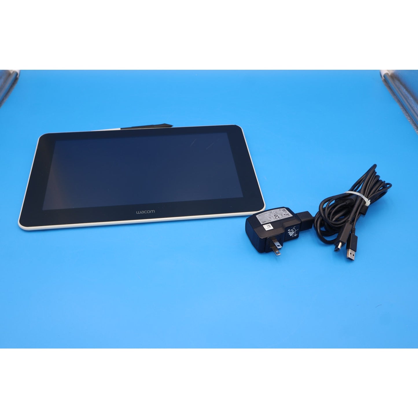 Wacom DTC133 One Digital Drawing Tablet 13.3" Graphics Tablet