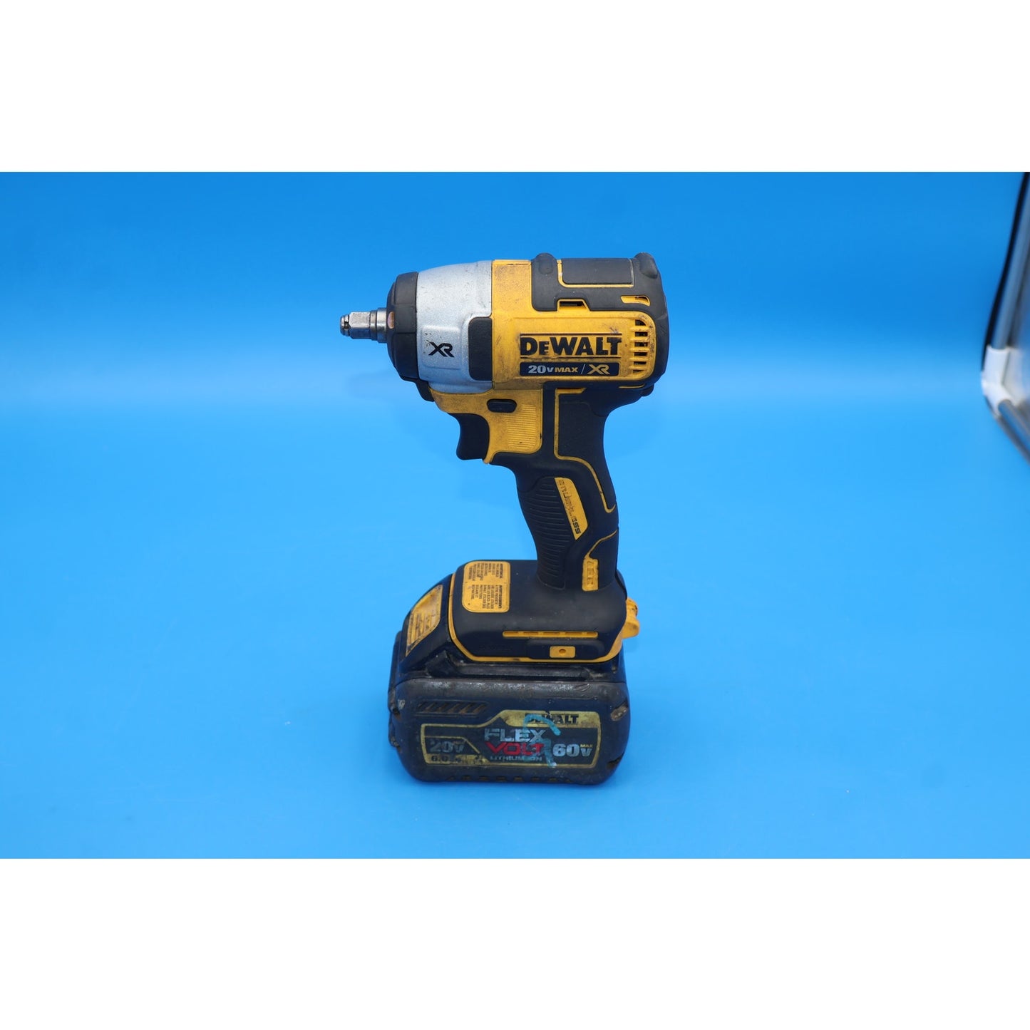 Dewalt DCF890 3/8" Cordless Impact Wrench with 6ah 20v/60v FlexVolt Battery