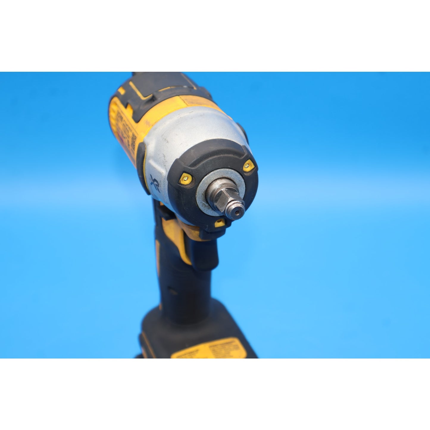 Dewalt DCF890 3/8" Cordless Impact Wrench with 6ah 20v/60v FlexVolt Battery