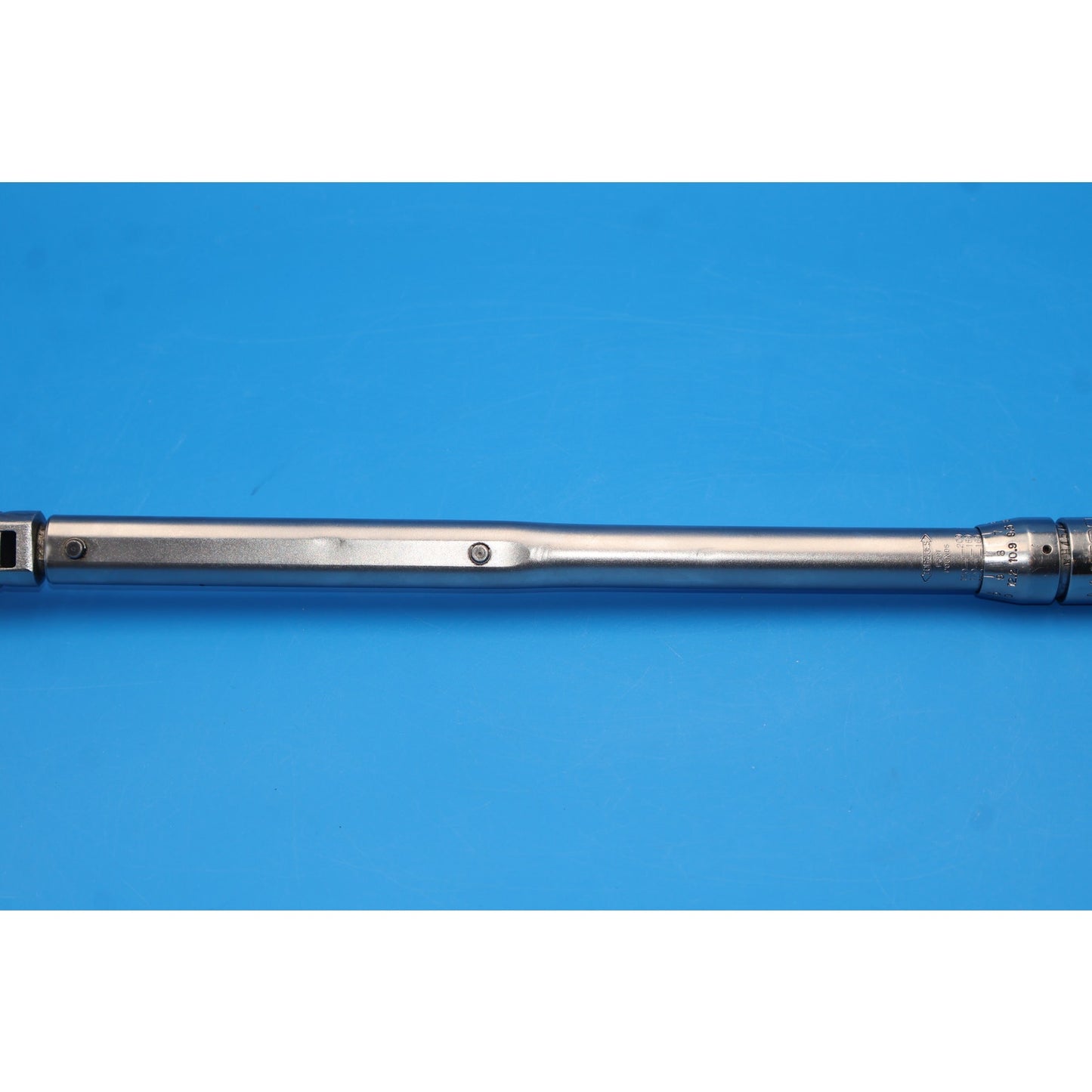 Matco Tool T200FHR 1/2" Drive Torque Wrench 50-200 FT LBS