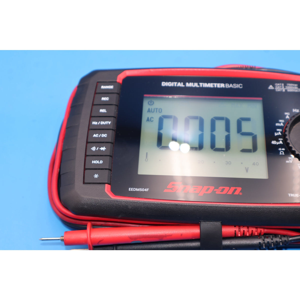 Snap-on EEDM504F Basic True RMS Digital Multimeter CAT III 600V w/ Leads & Case