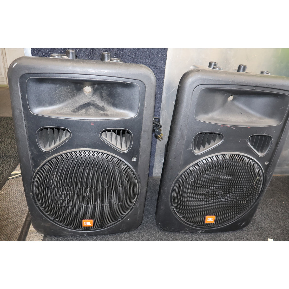 JBL EON15 G2 15" Powered PA Speaker Pair