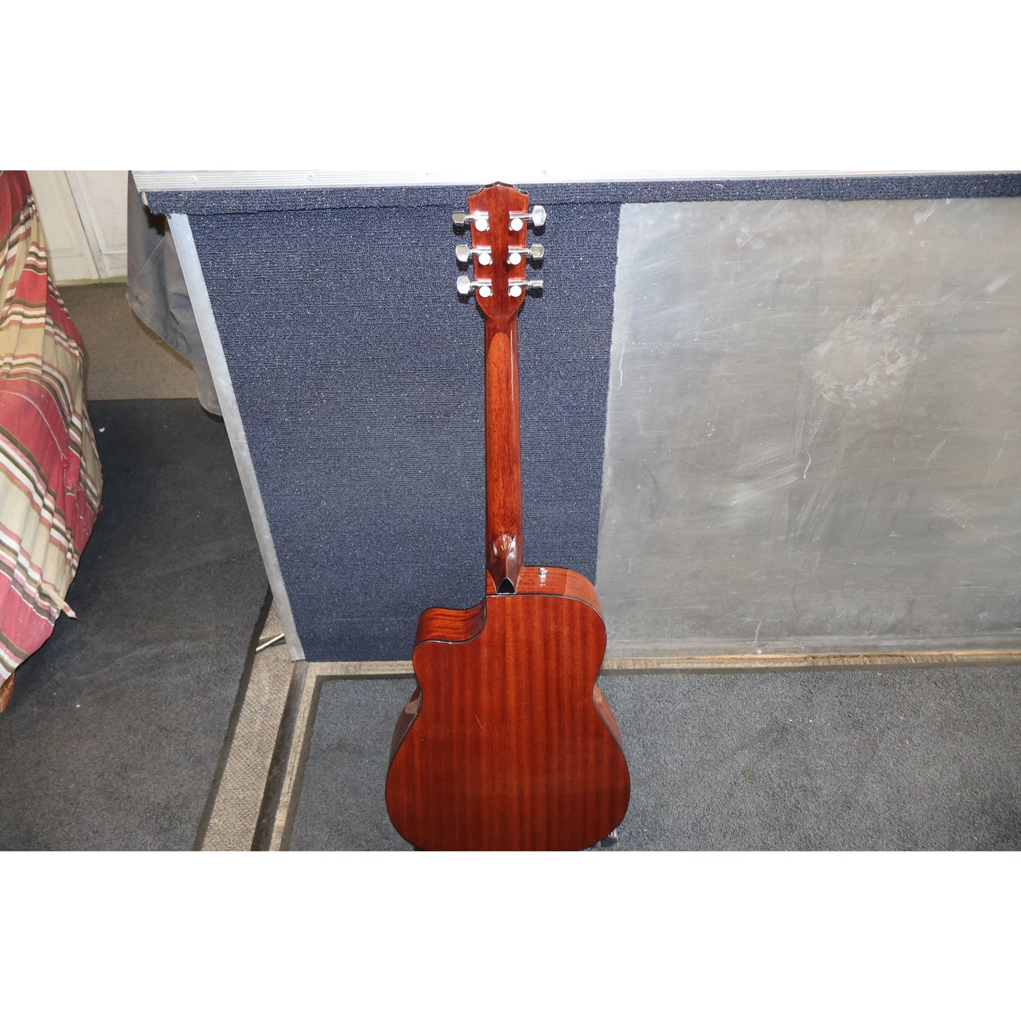 Fender CF-60CE, Acoustic/Electric Guitar