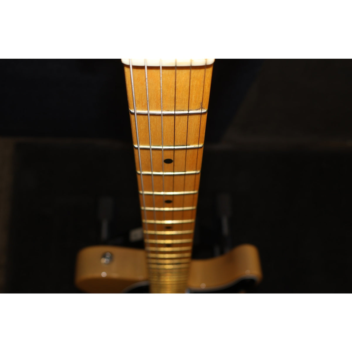 2022 Fender American Professional II Telecaster Butterscotch Blonde  w/ Case