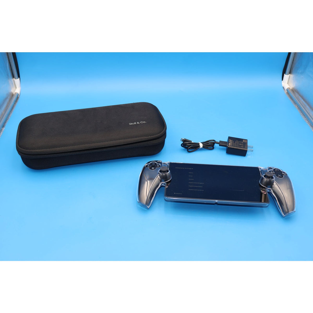Sony PlayStation Portal Remote Player CFI-Y1001 Midnight Black w/ Case & Charger
