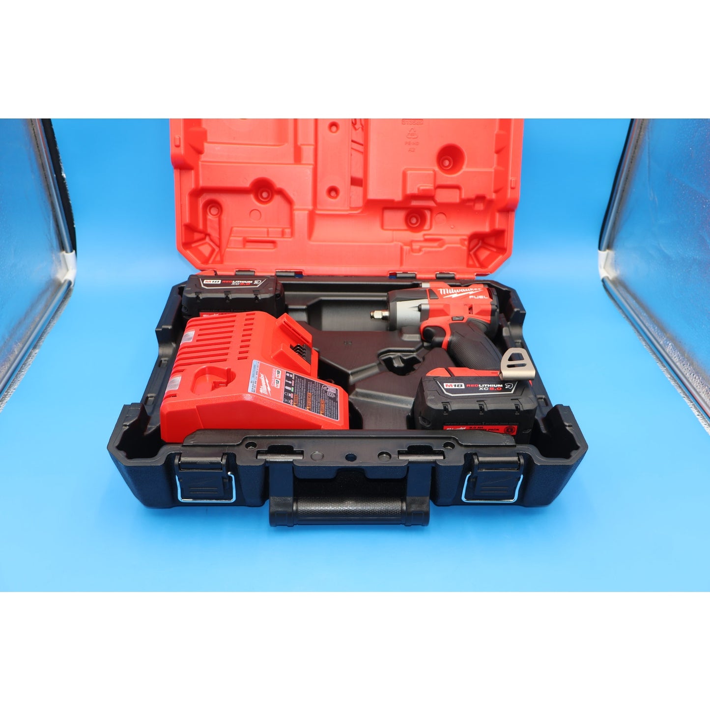 Milwaukee 2960-20 (2960-22R) M18 18V 3/8” Friction Ring Mid-Torque Impact Wrench