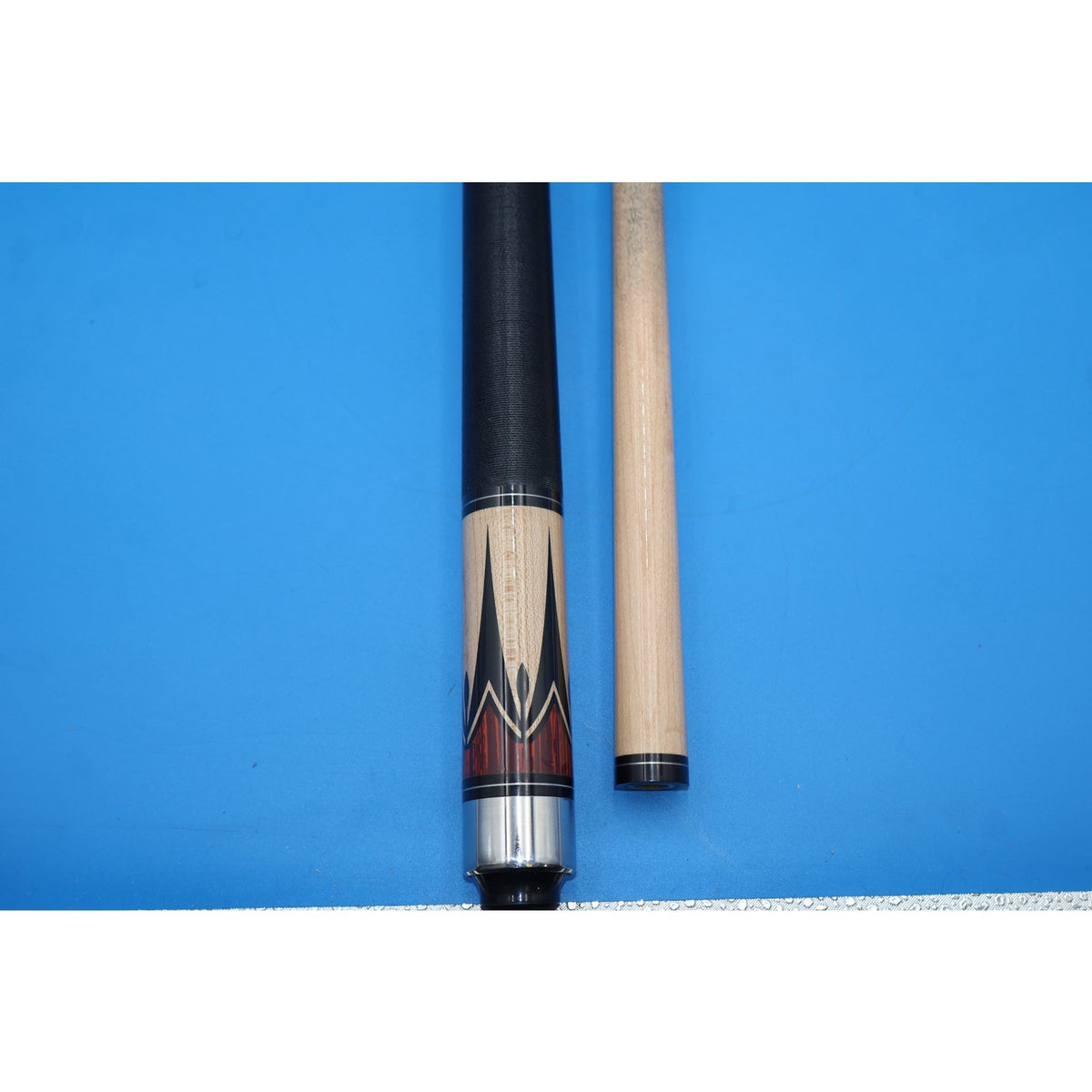 McDermott Star S9 2-Piece Pool Cue 19oz Birdseye Maple w/ DFS Hard Case