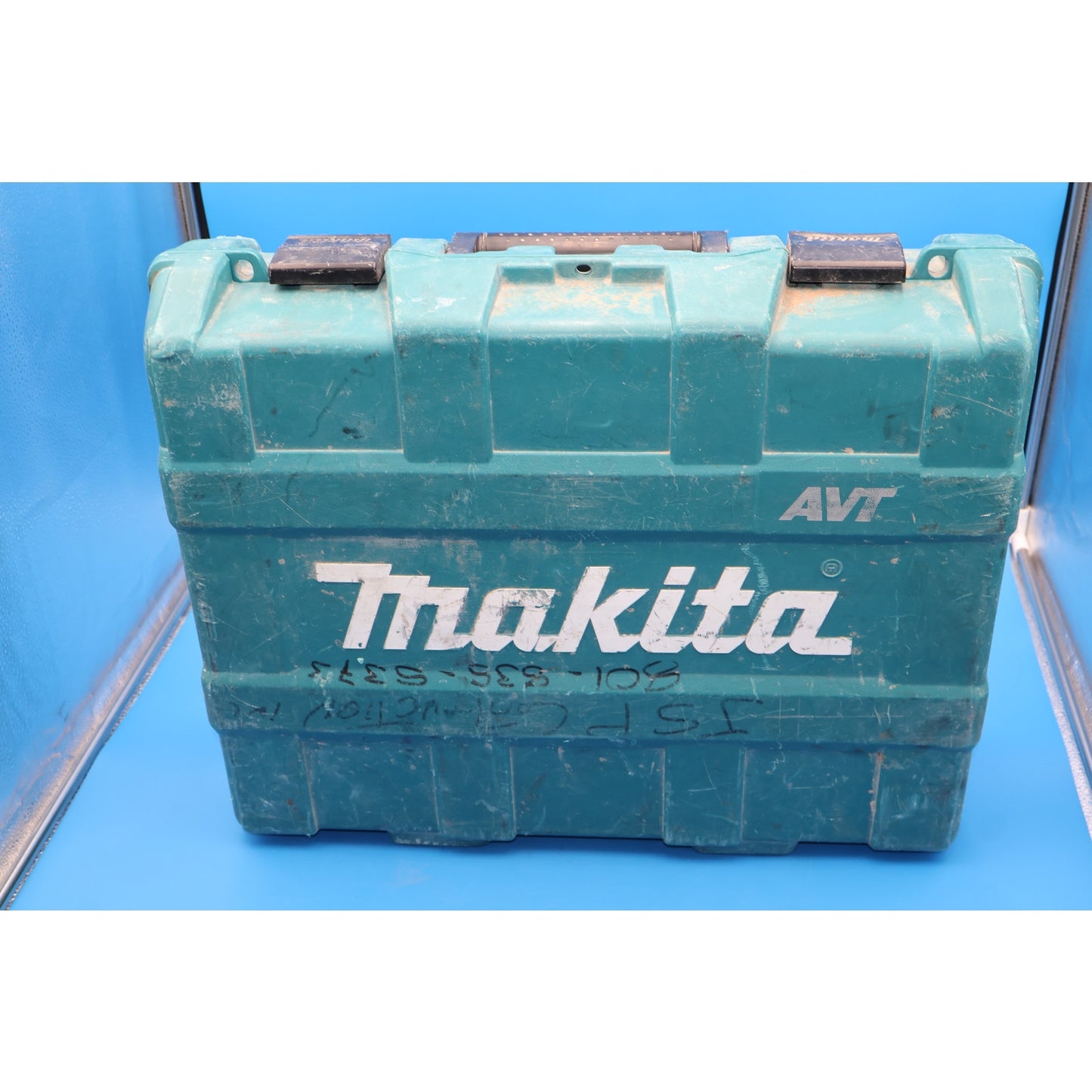 Makita HR4013C 1-9/16" AVT Rotary Hammer Drill, SDS MAX