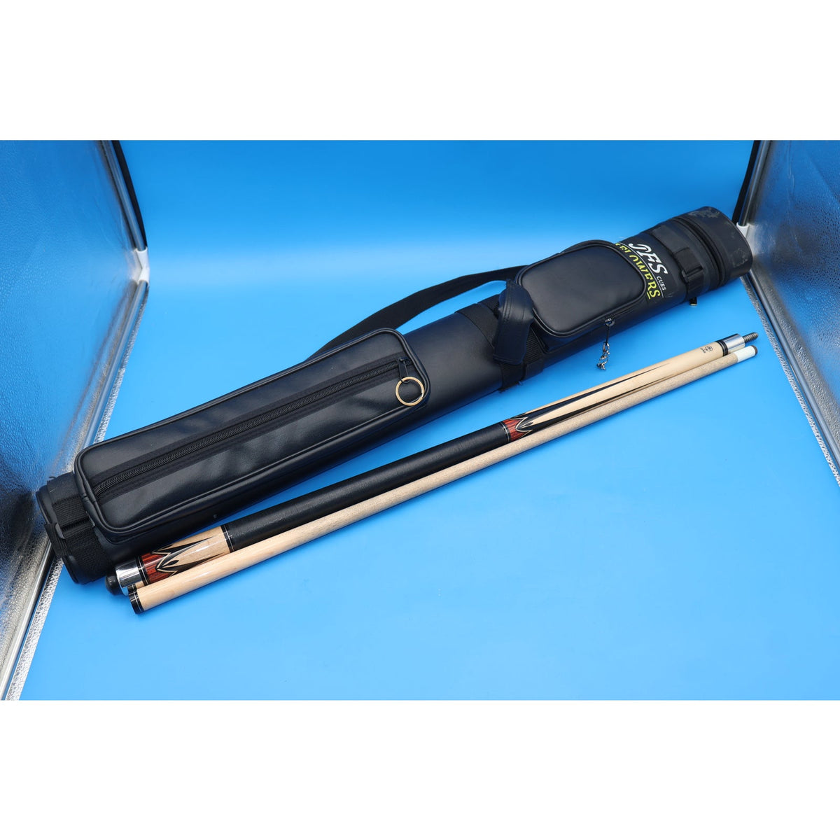 McDermott Star S9 2-Piece Pool Cue 19oz Birdseye Maple w/ DFS Hard Case