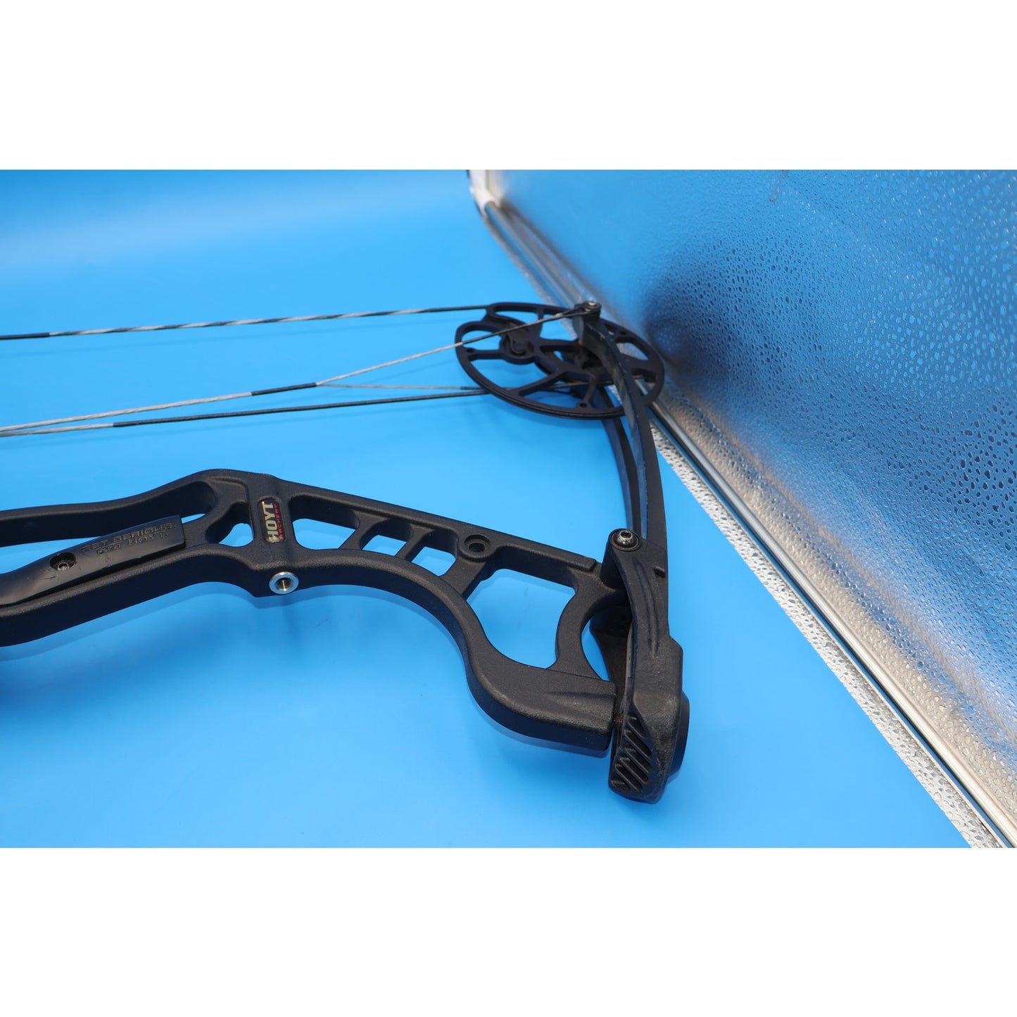 Hoyt Ignite Compound Bow, RH, 15-70lb Draw Weight, 19-30" Draw Length