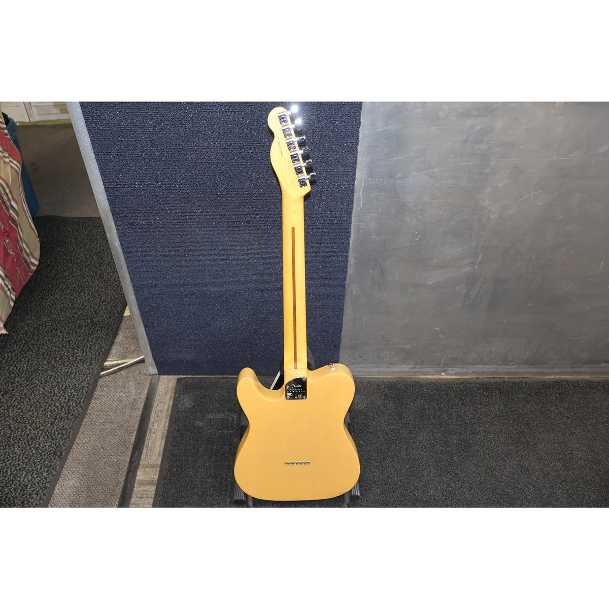 2022 Fender American Professional II Telecaster Butterscotch Blonde  w/ Case