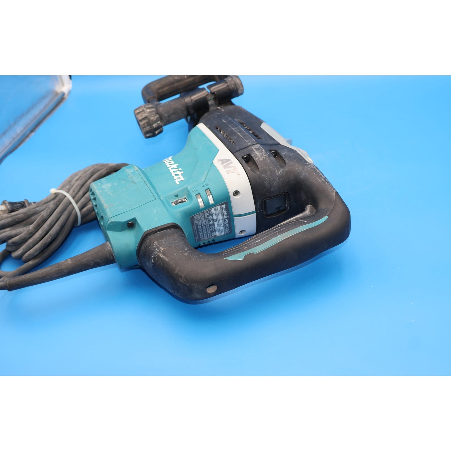 Makita HR4013C 1-9/16" AVT Rotary Hammer Drill, SDS MAX