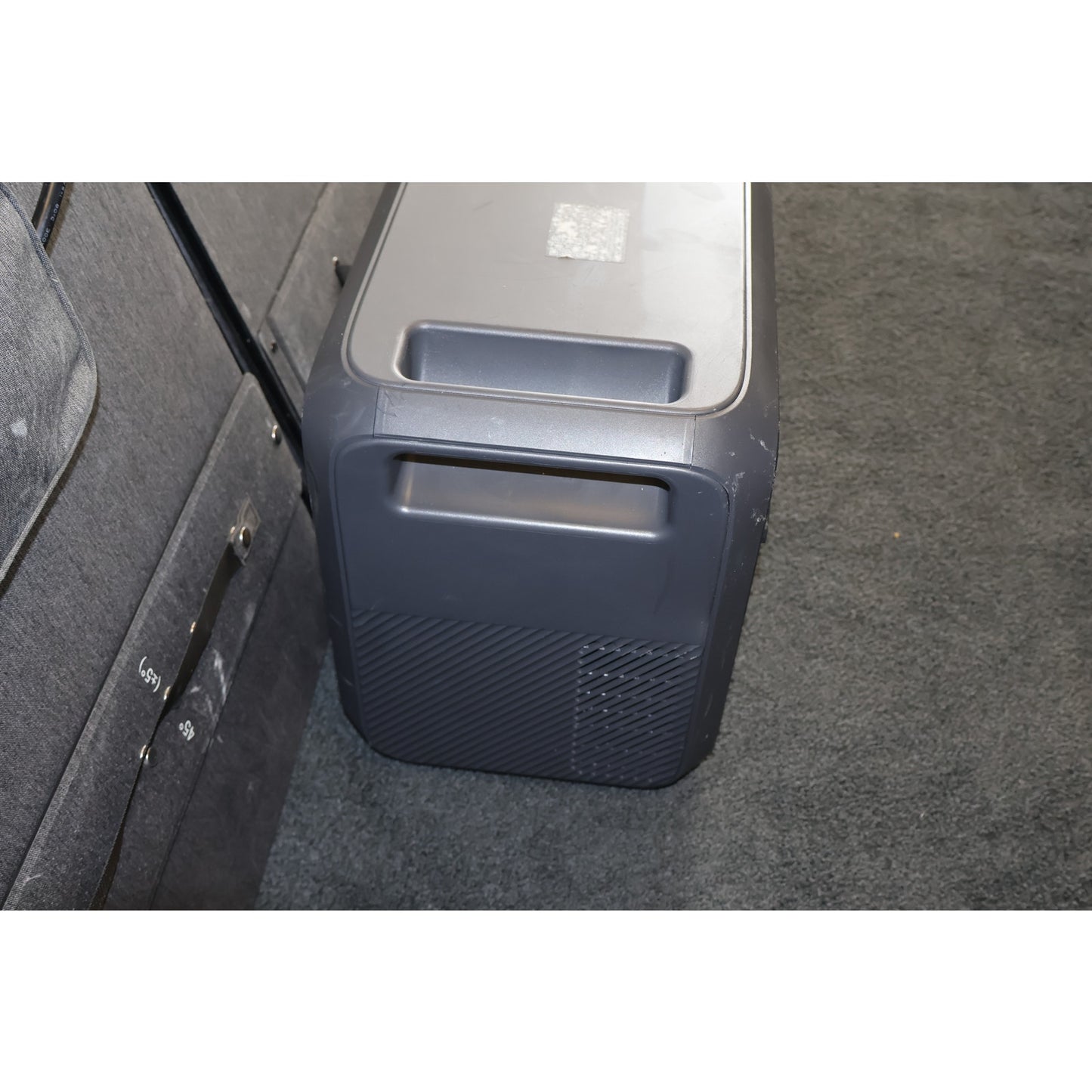 Bluetti Elite 200 V2 Solar Generator Power Station with 2 - 200W Solar Panels