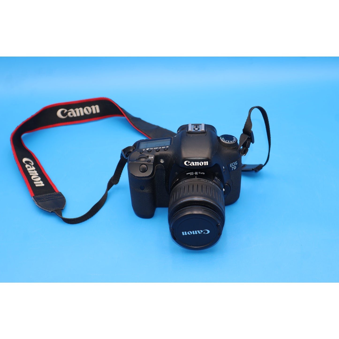 Canon EOS 7D DSLR Camera 18.0mp w/ 18-55mm and Accessories