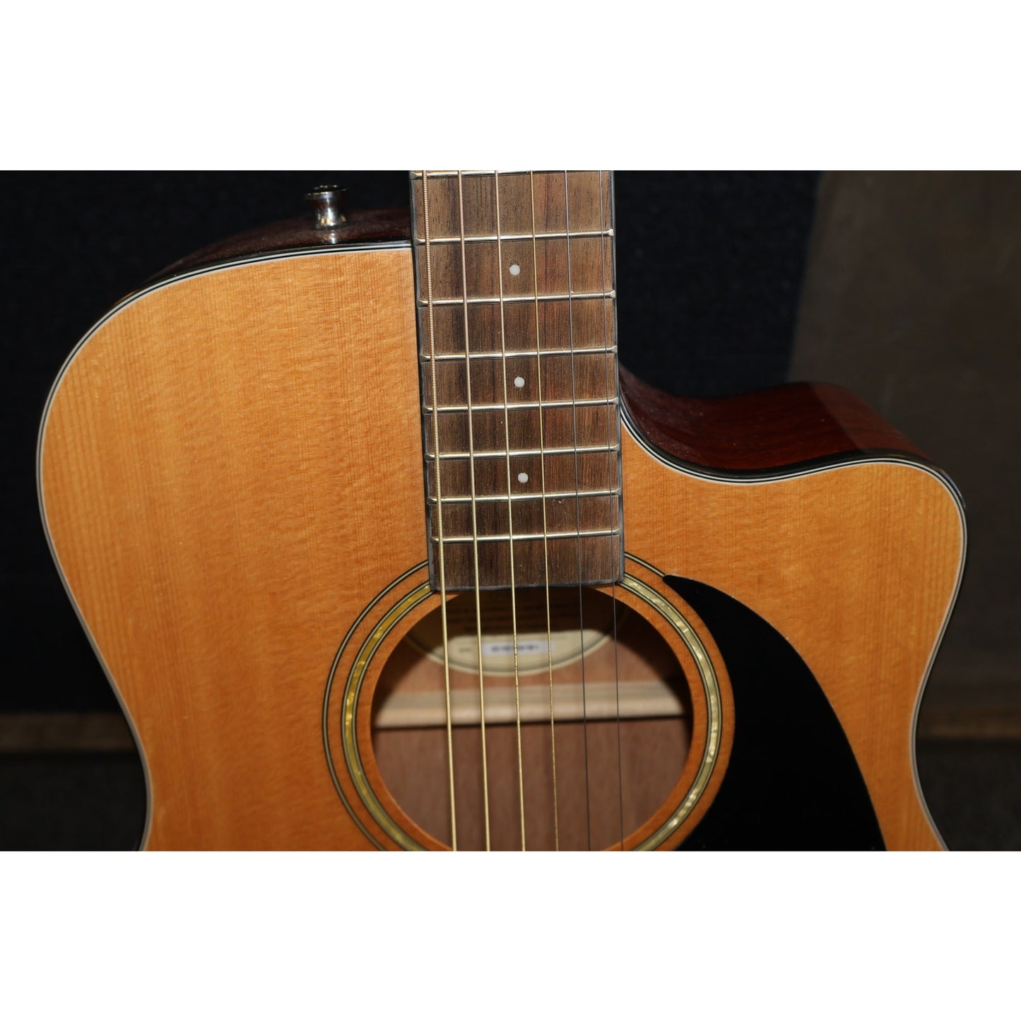 Fender CF-60CE, Acoustic/Electric Guitar