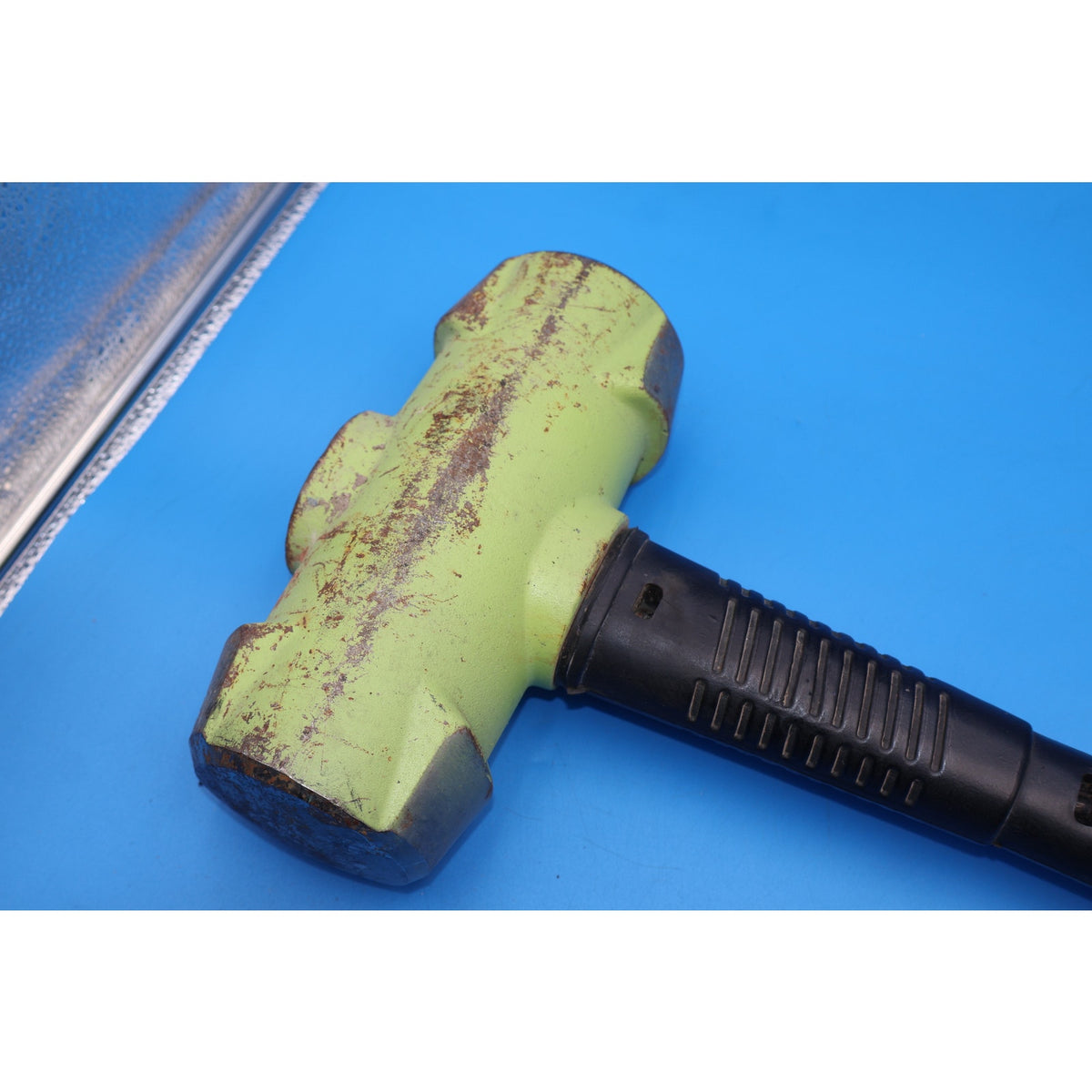 Wilton BASH 22024 20 lb Sledge Hammer 24" Unbreakable Steel Core Handle - Used
