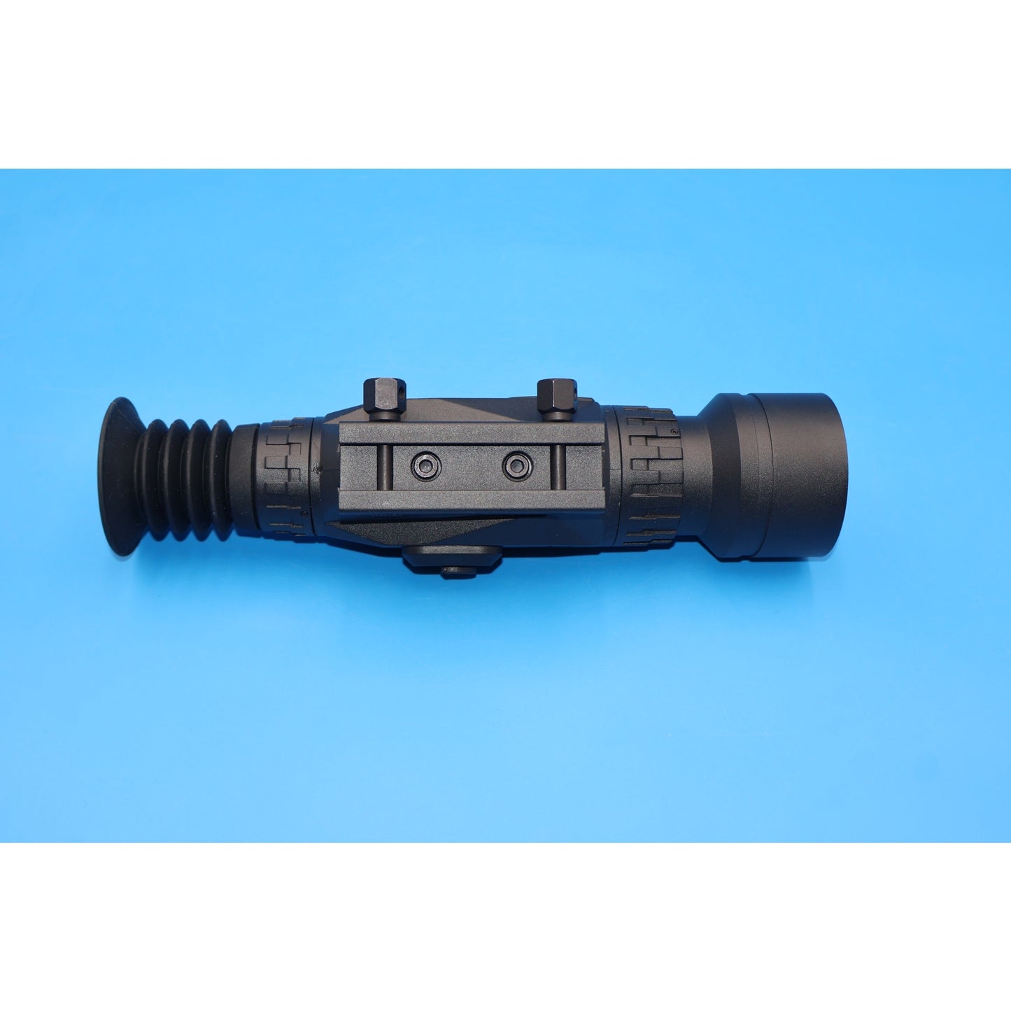 Sightmark Wraith HD Series 4-32x50 Digital Day/Night Riflescope (Model SM18011)