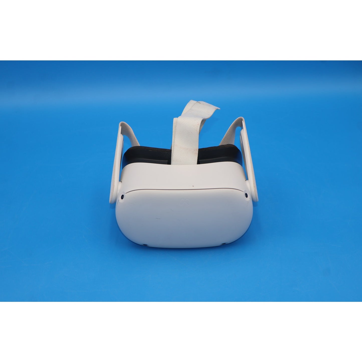 Oculus Quest 2 256GB All-in-One VR Headset KW49CM