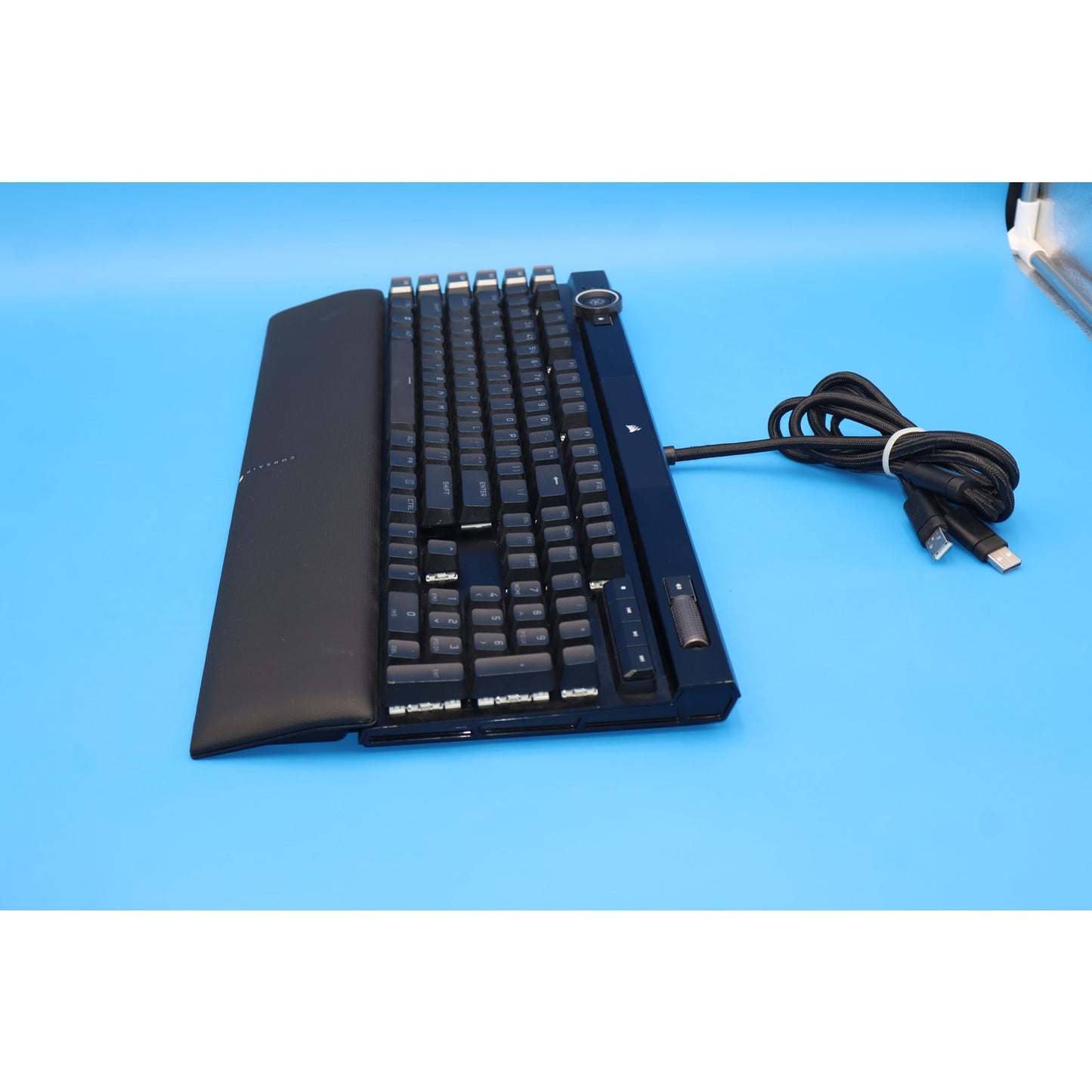 Corsair K100 RGB Optical-Mechanical Gaming Keyboard RGP0136 + Wrist Rest & Pad