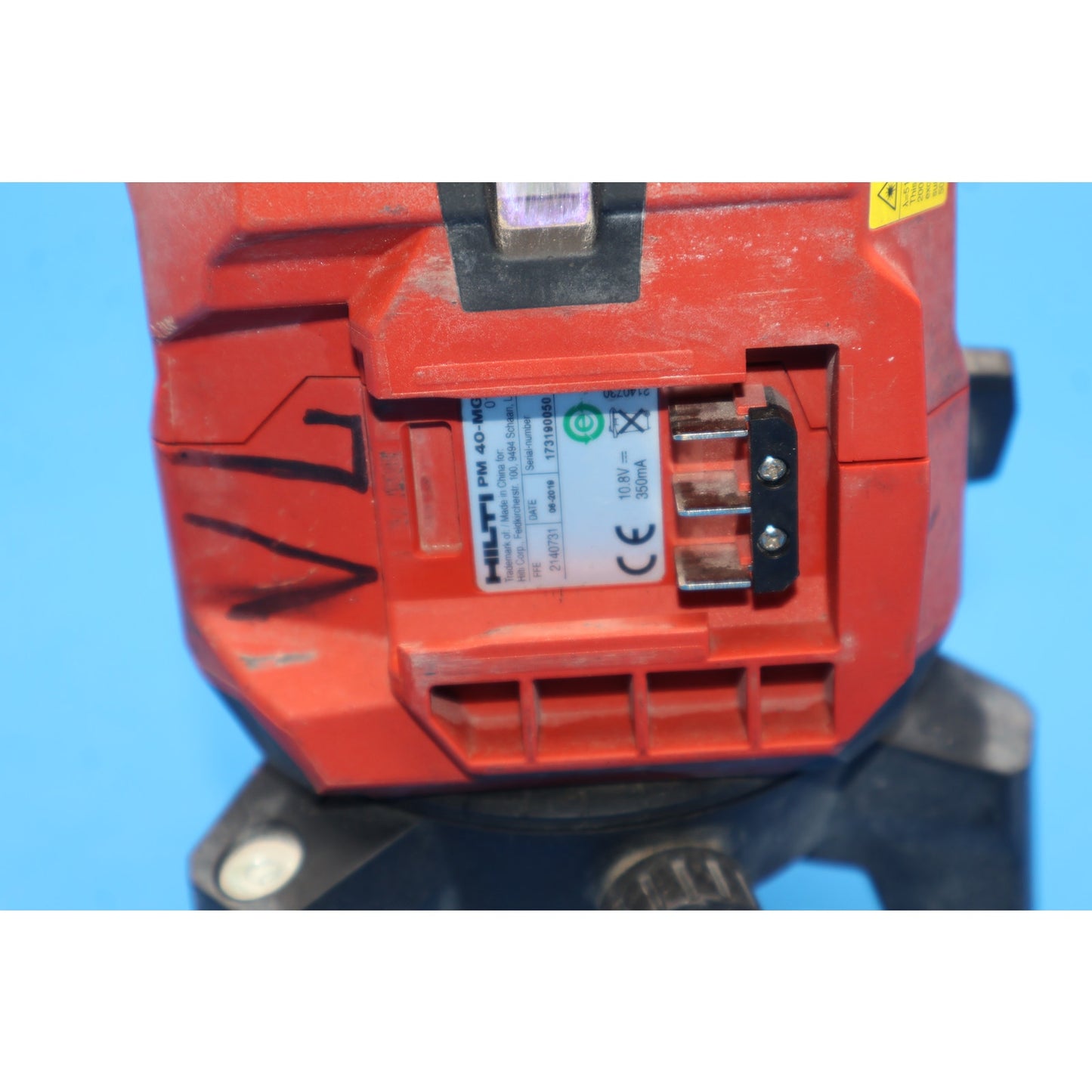 Hilti PM 40-MG 12V Green Multi-Line Laser Level w/ B12 4.0 Battery