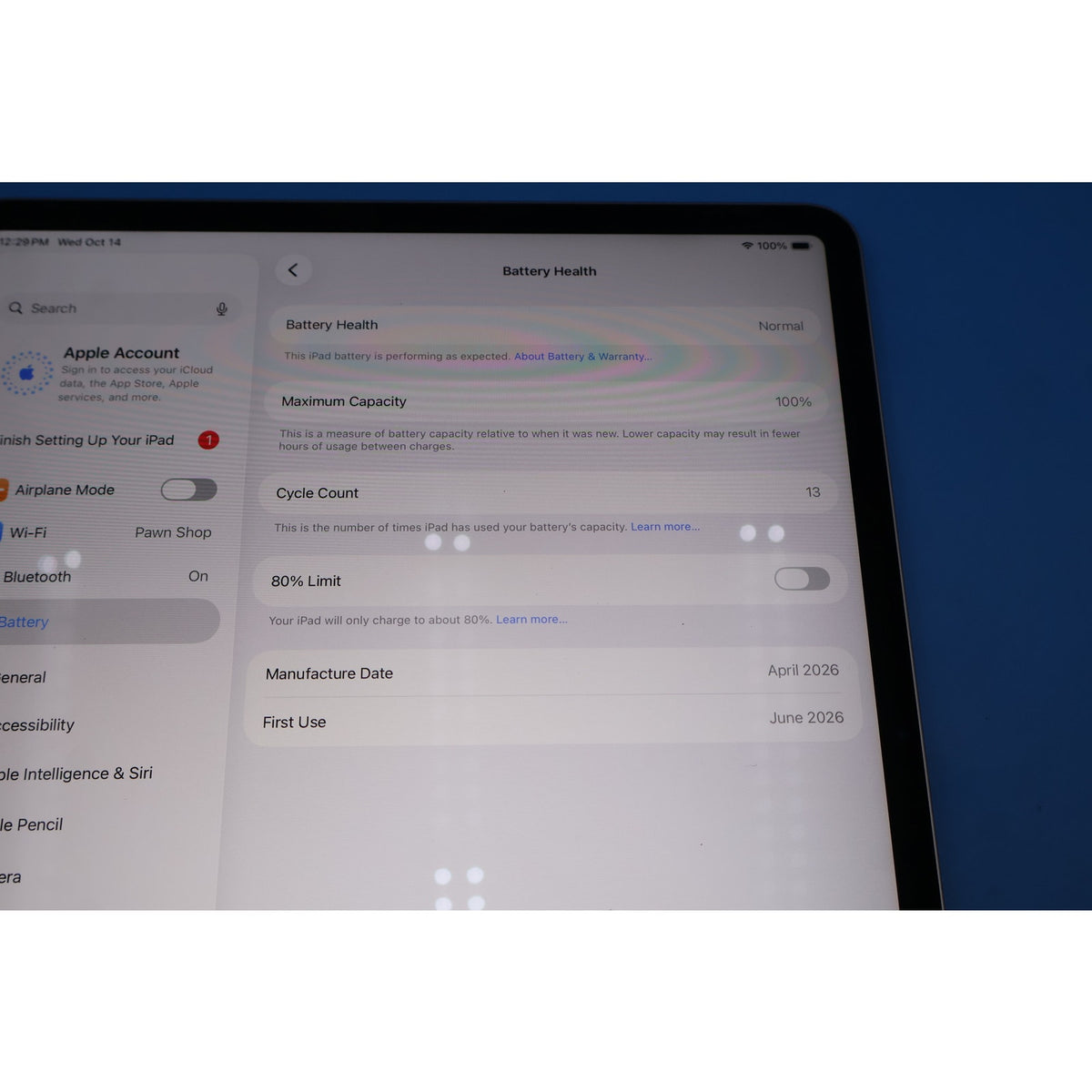 Apple iPad Air 13" M4 128GB Wi-Fi Space Gray MH5N4LL/A + Magic Keyboard + Pencil