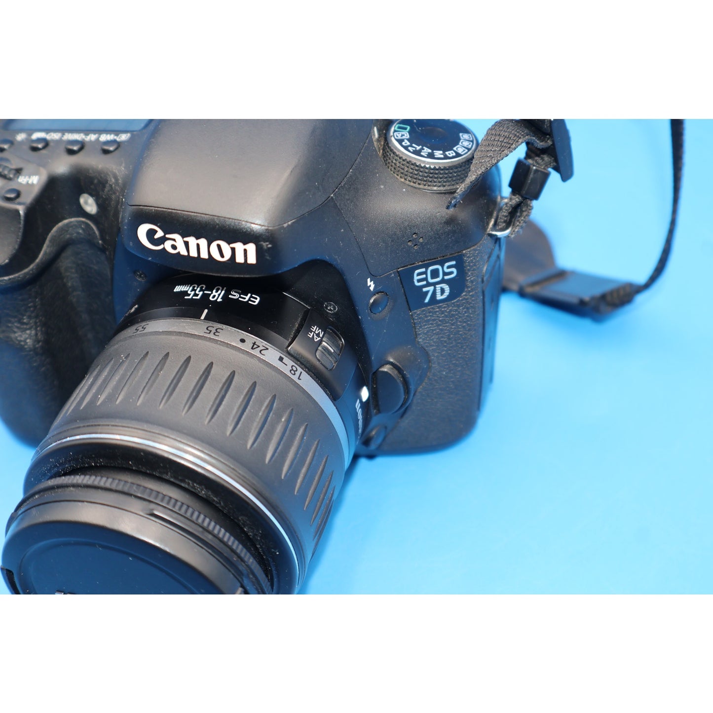 Canon EOS 7D DSLR Camera 18.0mp w/ 18-55mm and Accessories