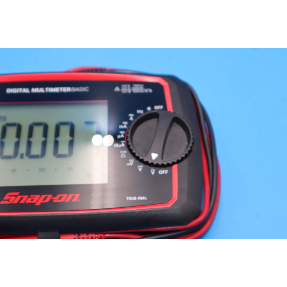 Snap-on EEDM504F Basic True RMS Digital Multimeter CAT III 600V w/ Leads & Case