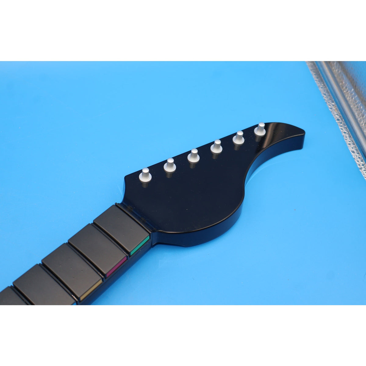 PDP Riffmaster Wireless Guitar Controller PS5 PS4 052-024-BK w/ Dongle & Strap