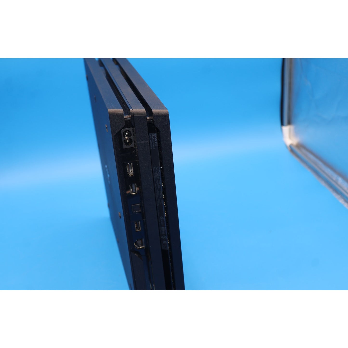 Sony PlayStation 4 Pro PS4 1TB Console CUH-7215B Black w/ Controller