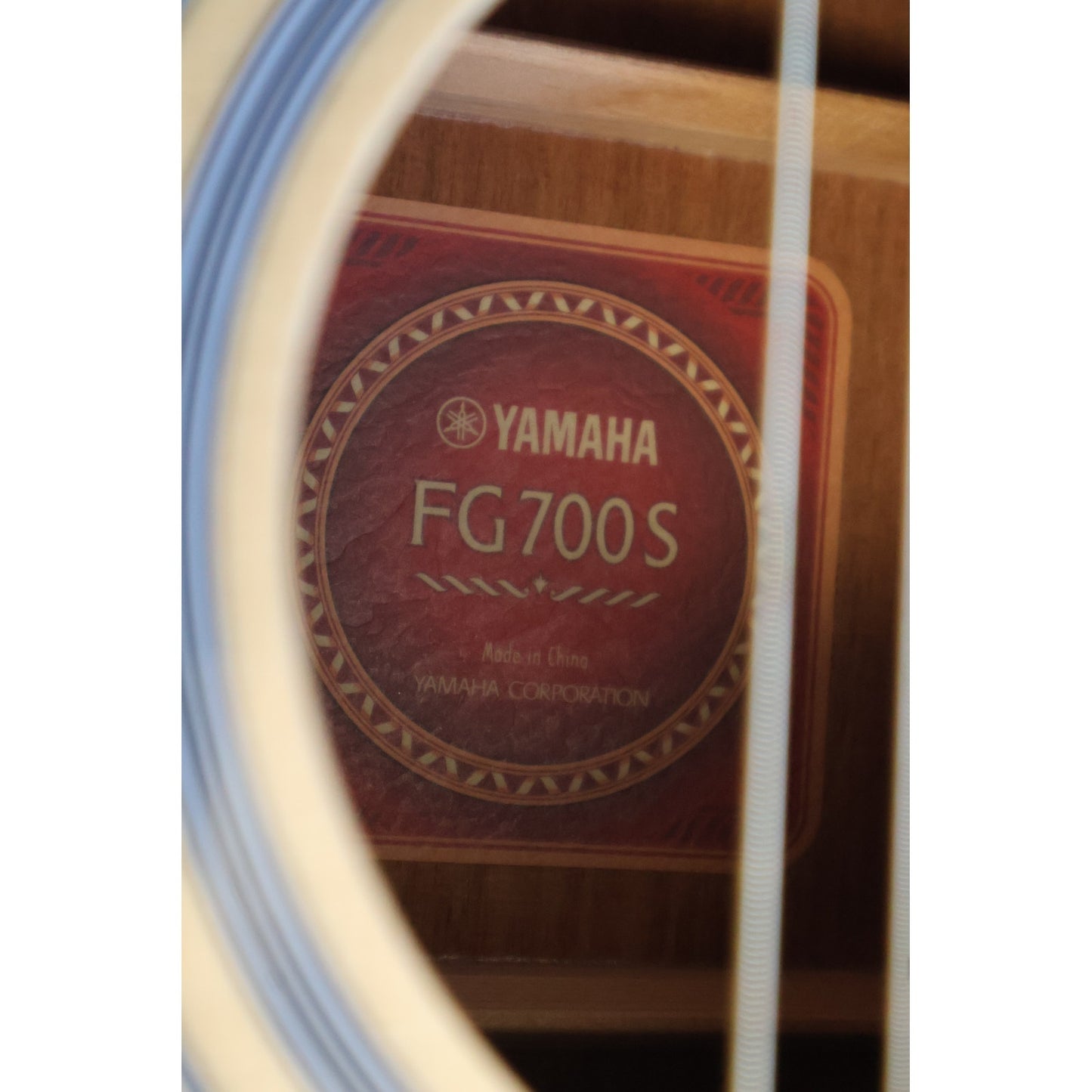 Yamaha FG700S Dreadnought Acoustic Guitar Natural 6 String