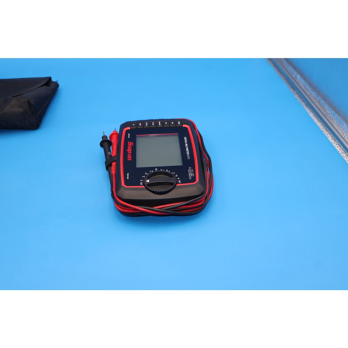 Snap-on EEDM504F Basic True RMS Digital Multimeter CAT III 600V w/ Leads & Case