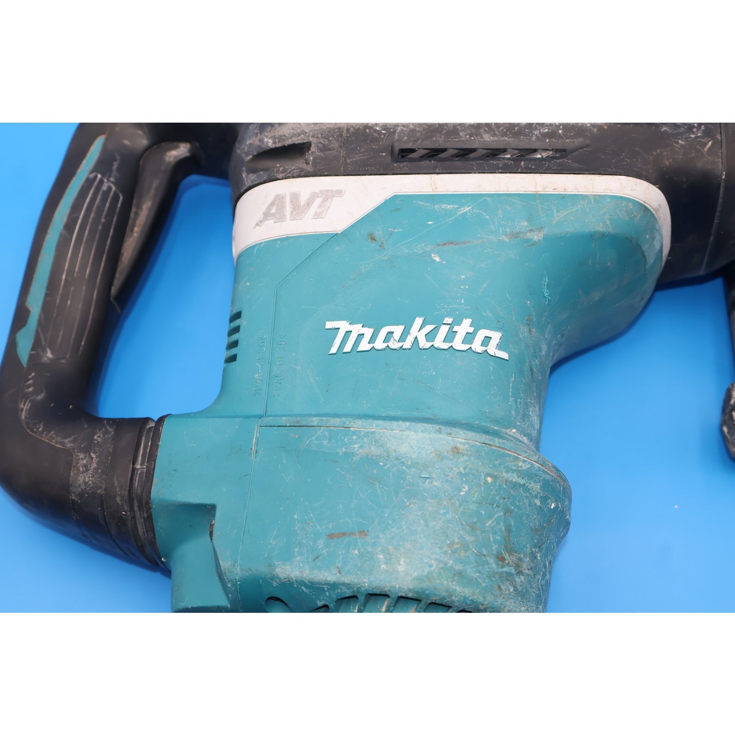 Makita HR4013C 1-9/16" AVT Rotary Hammer Drill, SDS MAX