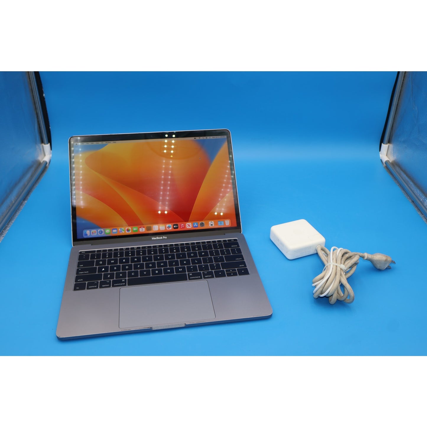 Apple MacBook Pro 13" 2017 (128GB SSD, 8GB RAM, Intel Core i5)