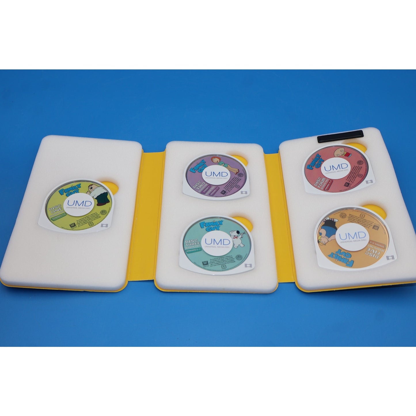 Family Guy Volume One Seasons 1 & 2 UMD Video PSP 5-Disc Set Complete