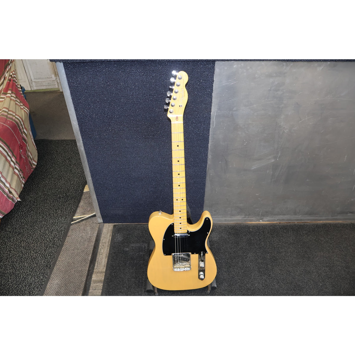 2022 Fender American Professional II Telecaster Butterscotch Blonde  w/ Case