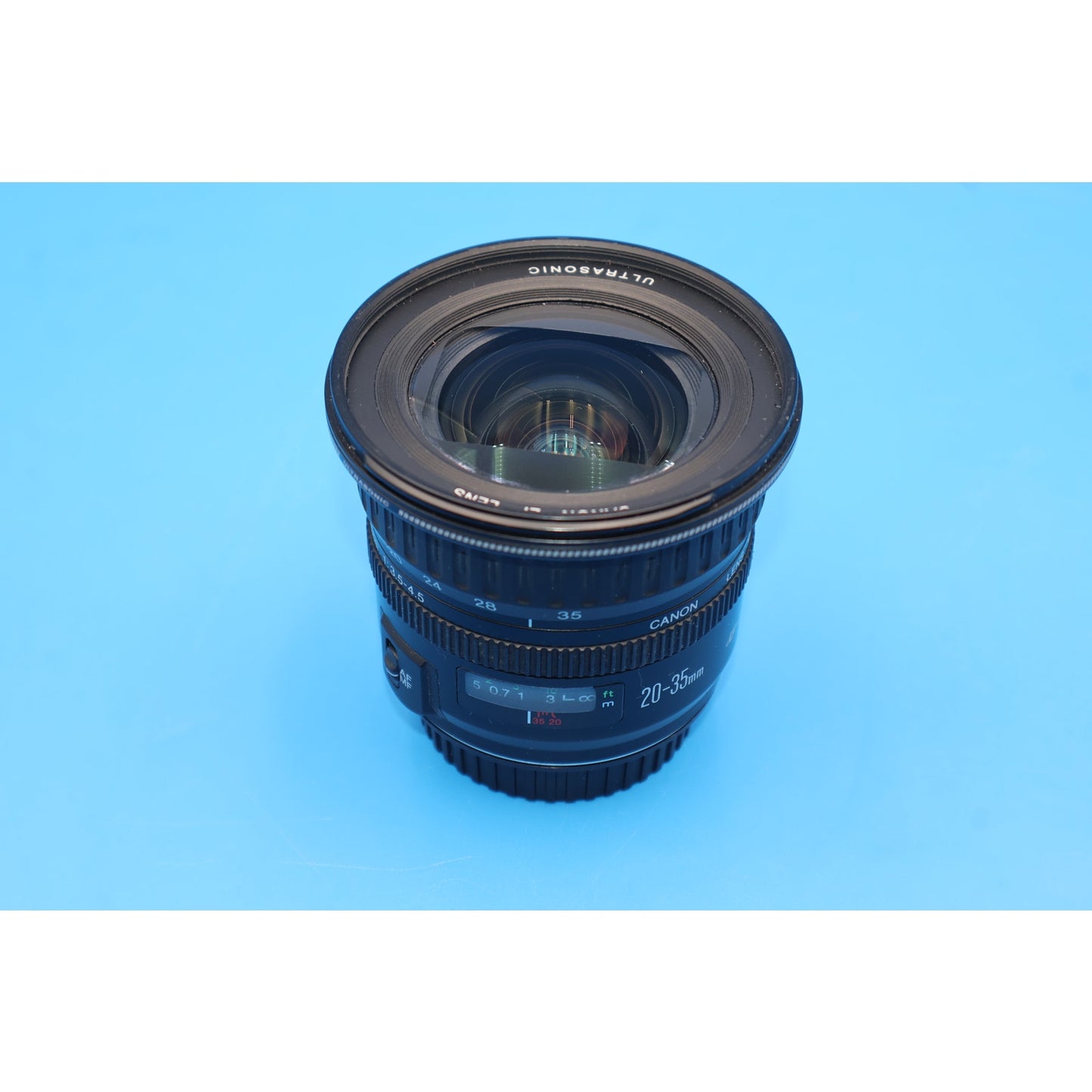 Canon EF 20-35mm f/3.5-4.5 USM Ultrasonic Zoom Len