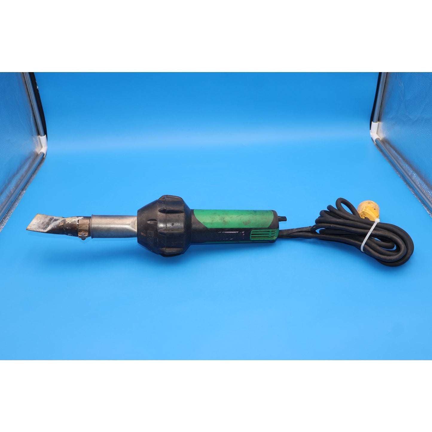 Leister Triac ST 141.228 Hot Air Tool Heat Gun 120V 1600W Plastic Welder