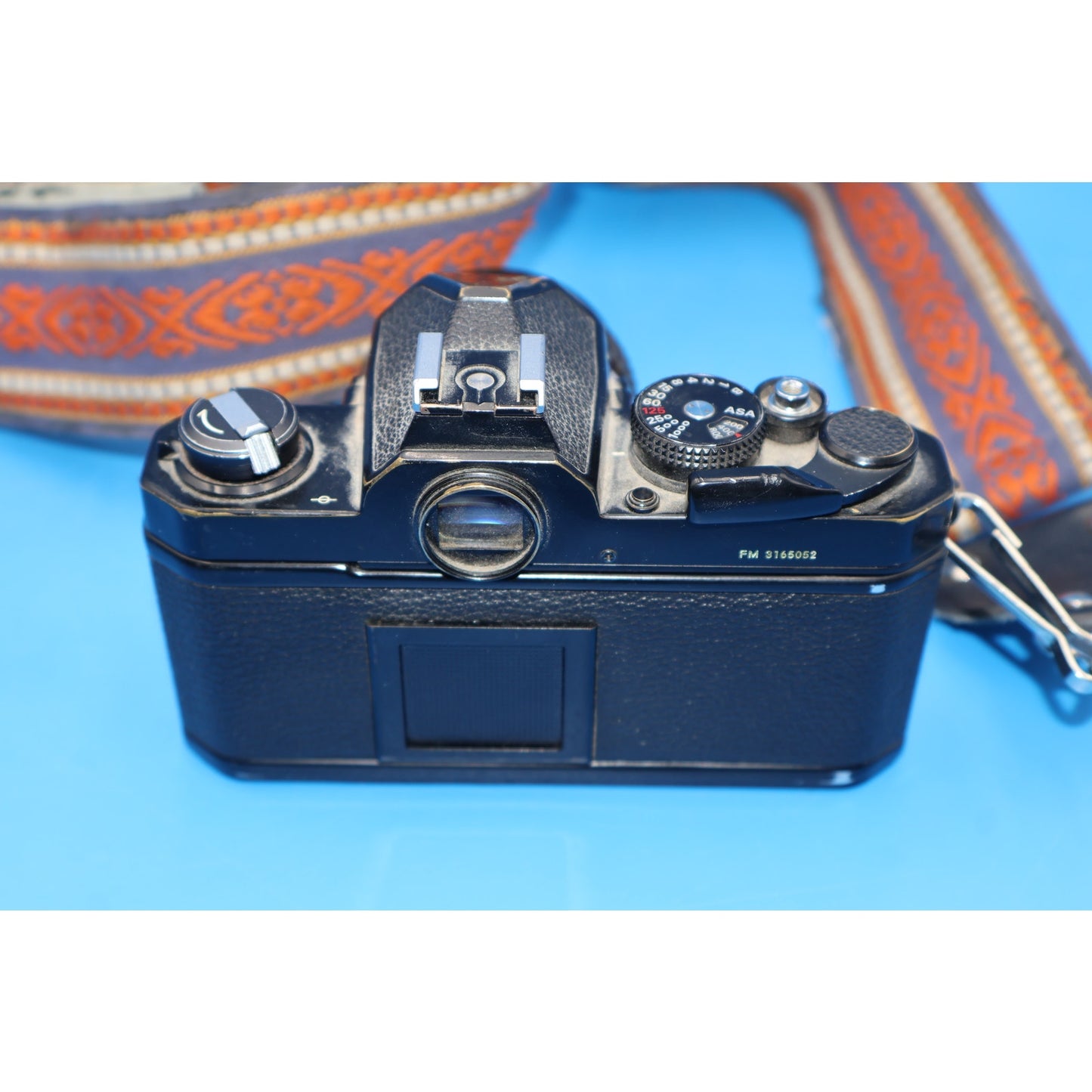 Nikon FE 35mm Film Camera Kit w/ Nikkor 50mm f/1.8 Lens & Flashes