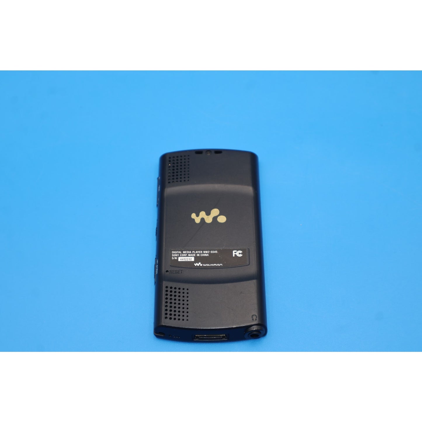 Sony Walkman NWZ-S545 16GB Digital Media Player