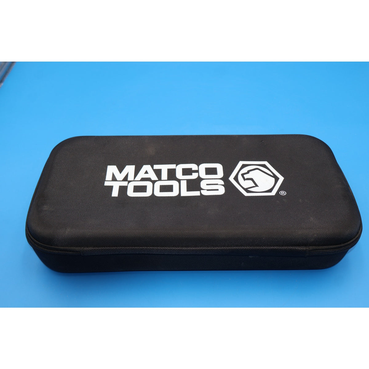 Matco MDSCOPE39SC Articulating Borescope Inspection Camera 5" Screen 3.9mm Case