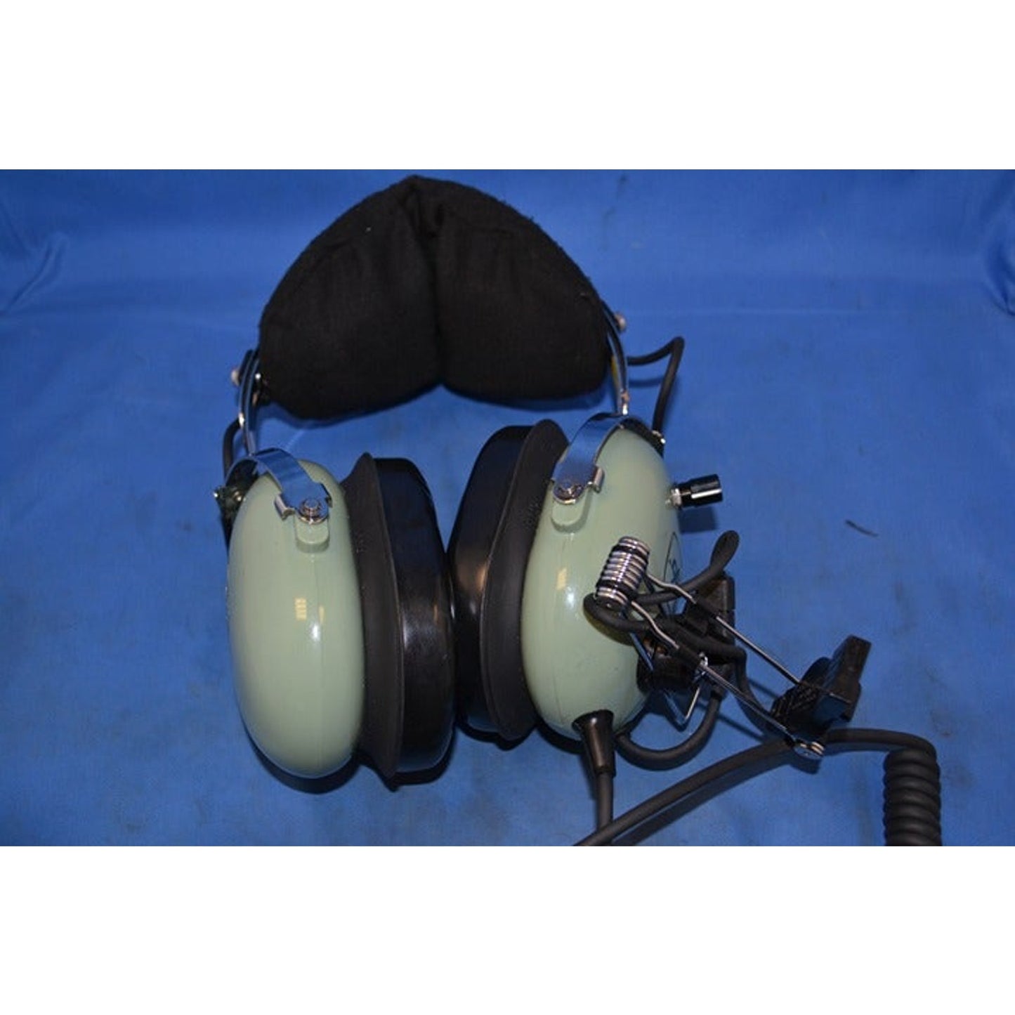 David Clark H10-76 Aviation Pilot Headset w/ H-64 Wing Cord Assy