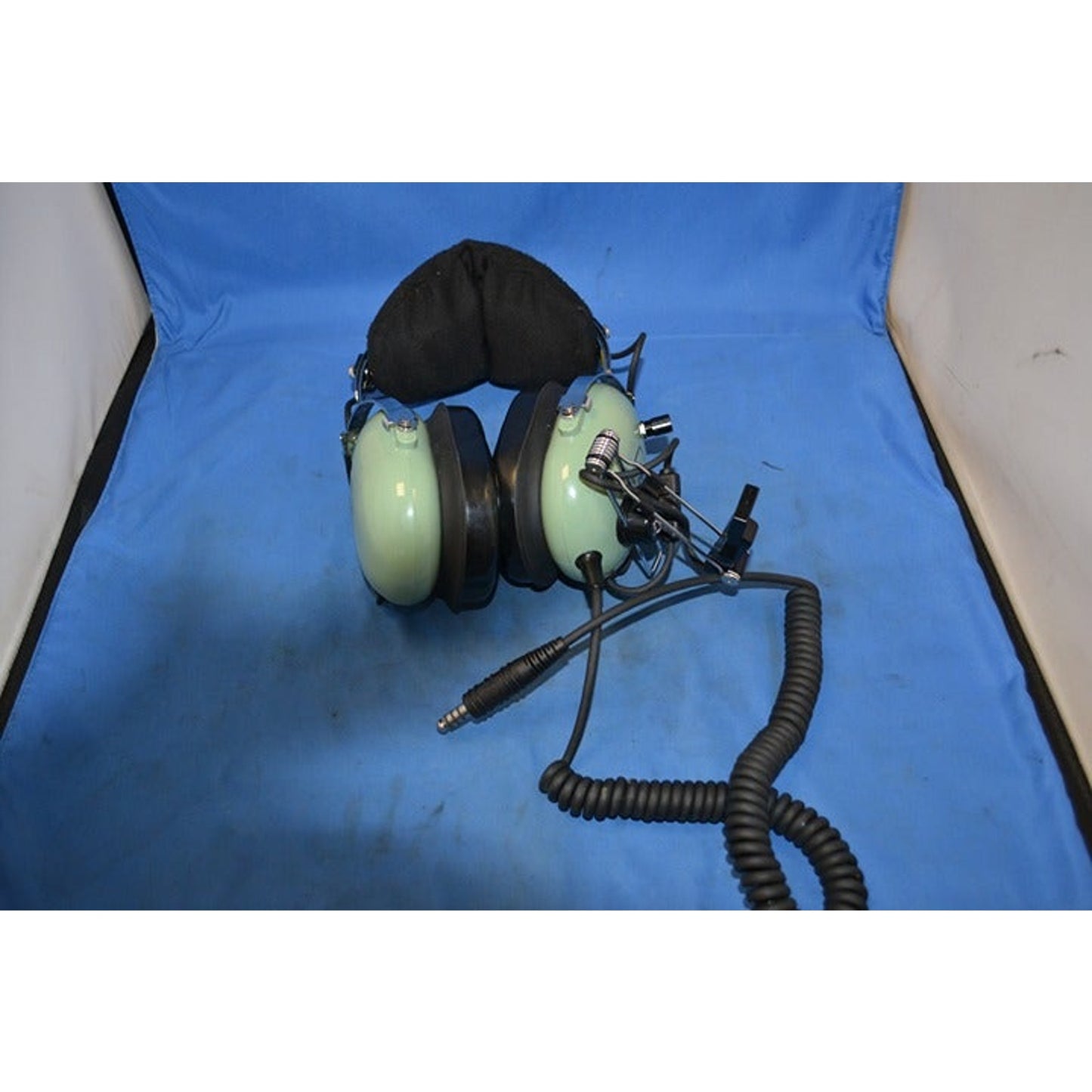 David Clark H10-76 Aviation Pilot Headset w/ H-64 Wing Cord Assy